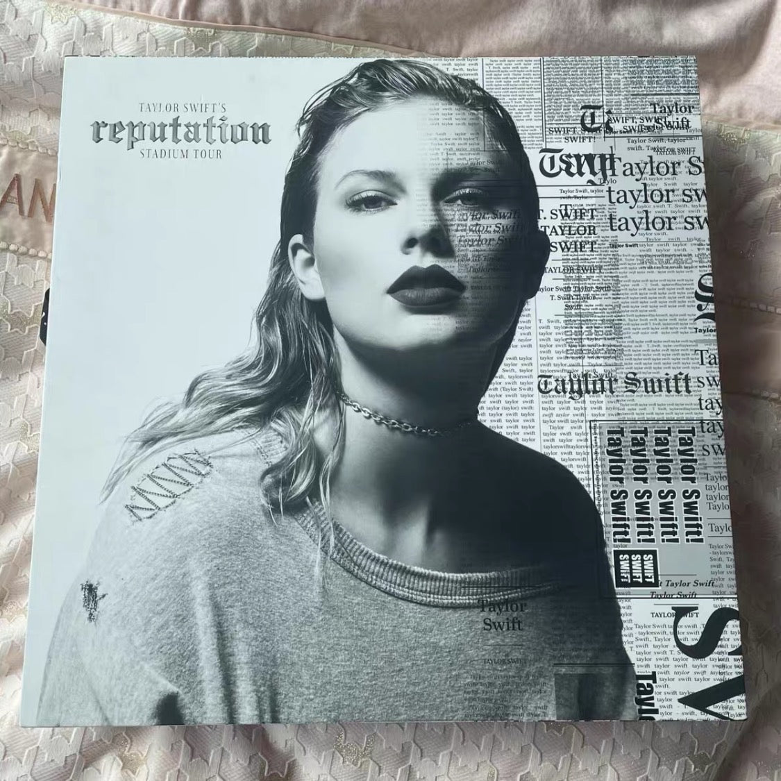 Taylor Swift Reputation Tour VIP Box Like New
