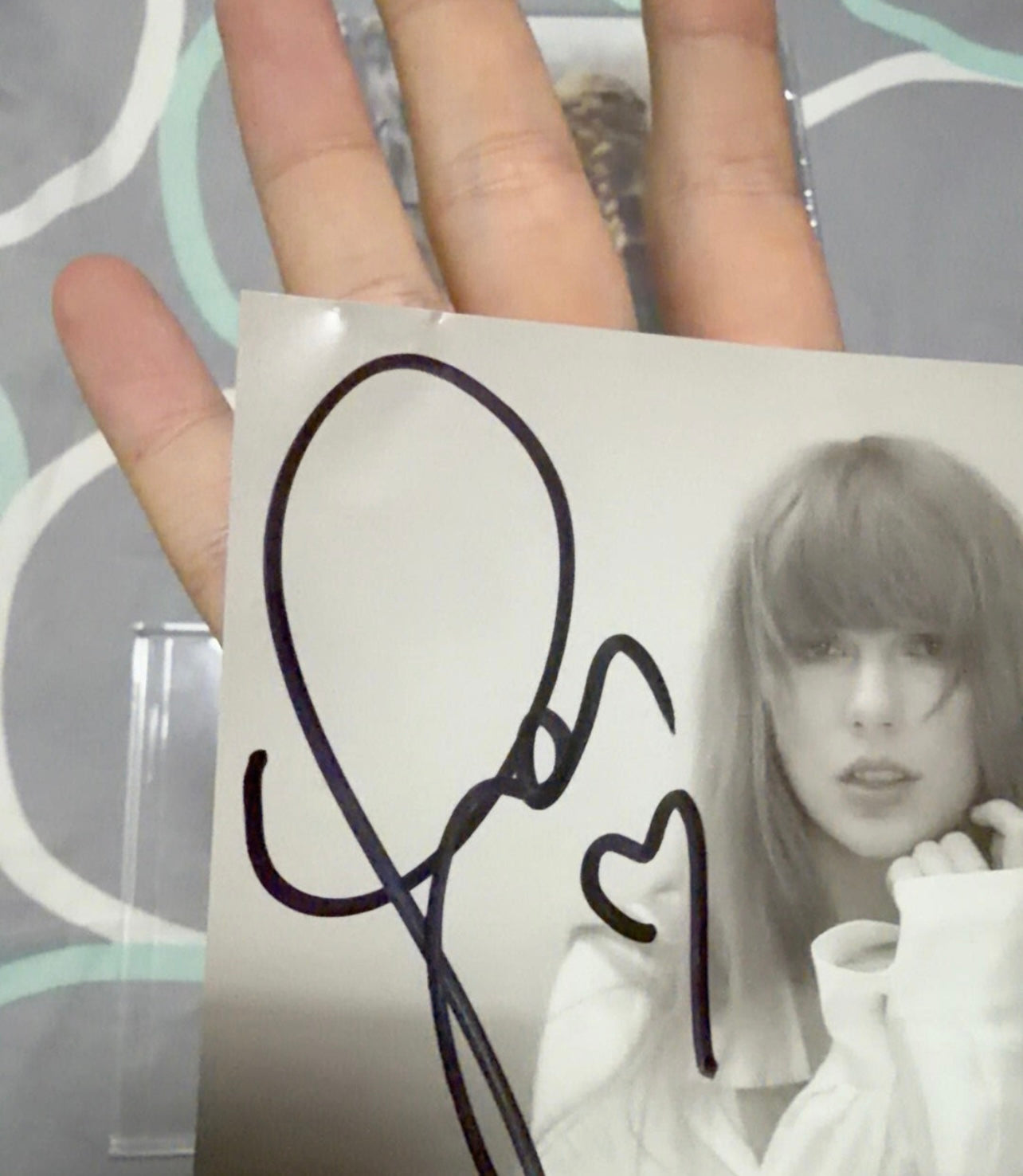 Taylor Swift TTPD The Tortured Poets Department Signed CD Heart Signature Open Box Crease Read Desc