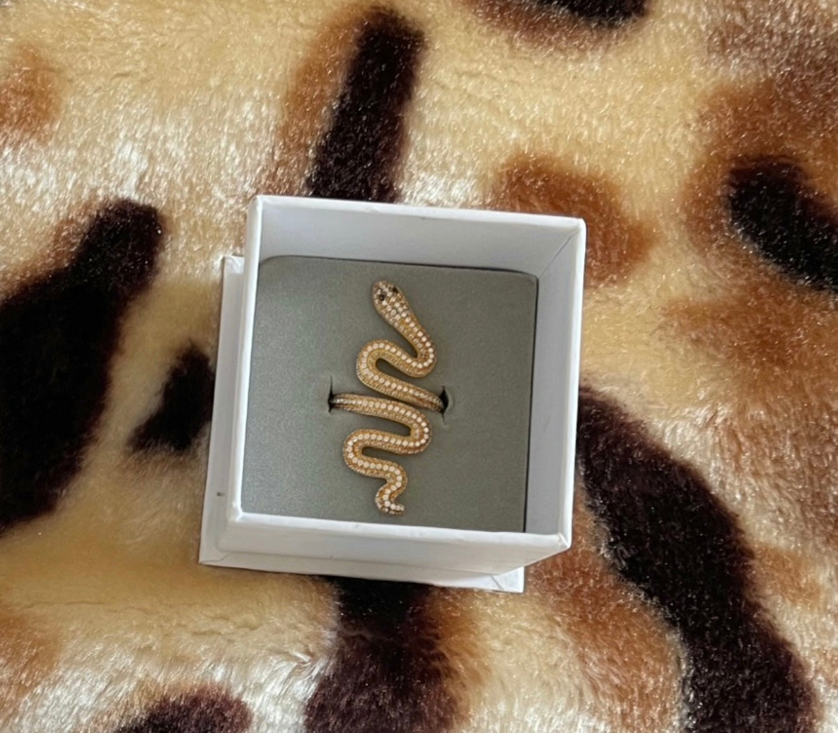 Taylor Swift - reputation Gold Snake Ring Official Merch Excellent Condition