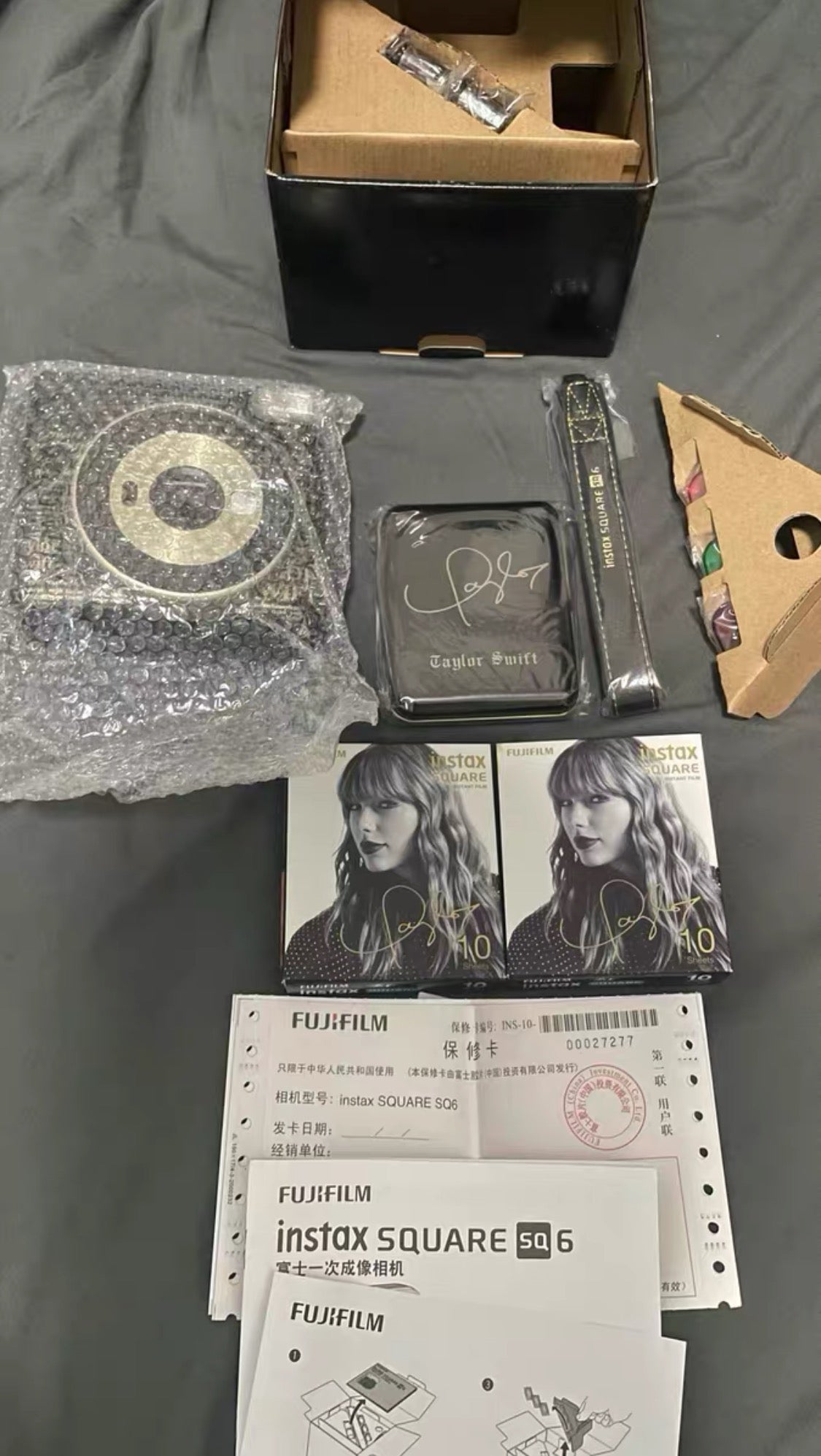 Fujifilm Instax SQ6 Taylor Swift Collaboration Camera New Complete in Box