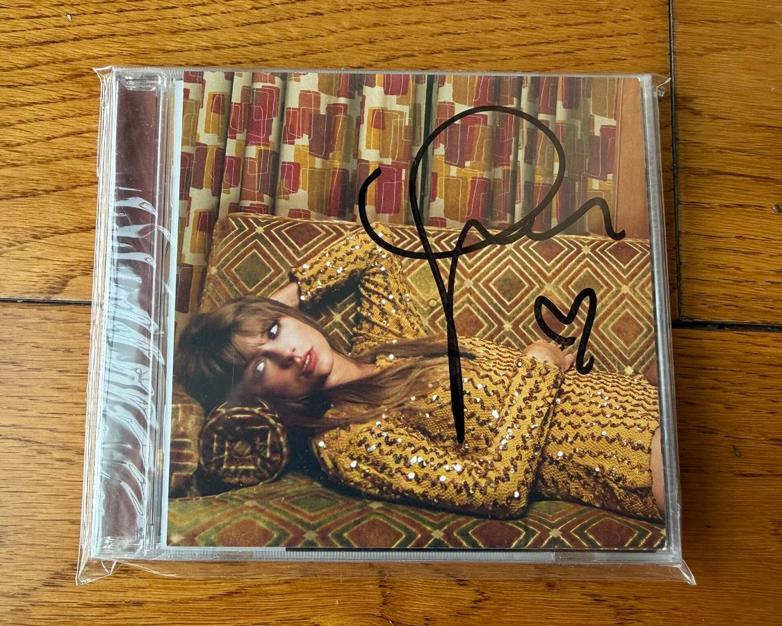Taylor Swift – Midnights “Blood Moon” Edition Signed CD (Heart Signature)
