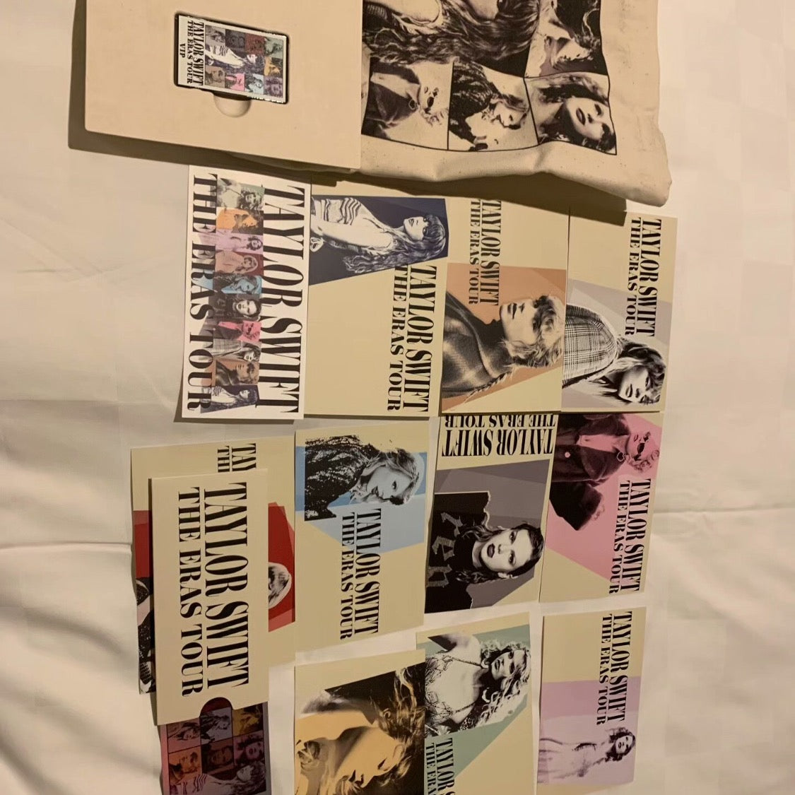 Taylor Swift – The Eras Tour Tokyo VIP Box Set w/ Extras VG+/VG+