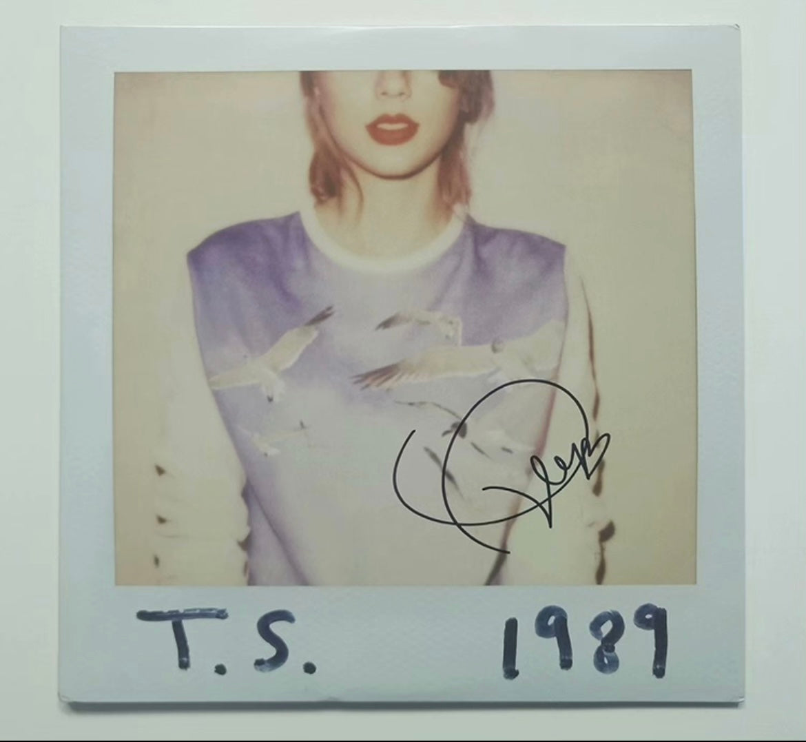 Taylor Swift Autographed Reputation & Folklore Limited Edition Vinyl LP Collection