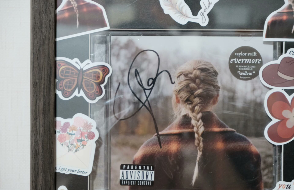 Taylor Swift – Evermore Hand-Signed CD (Unopened)
