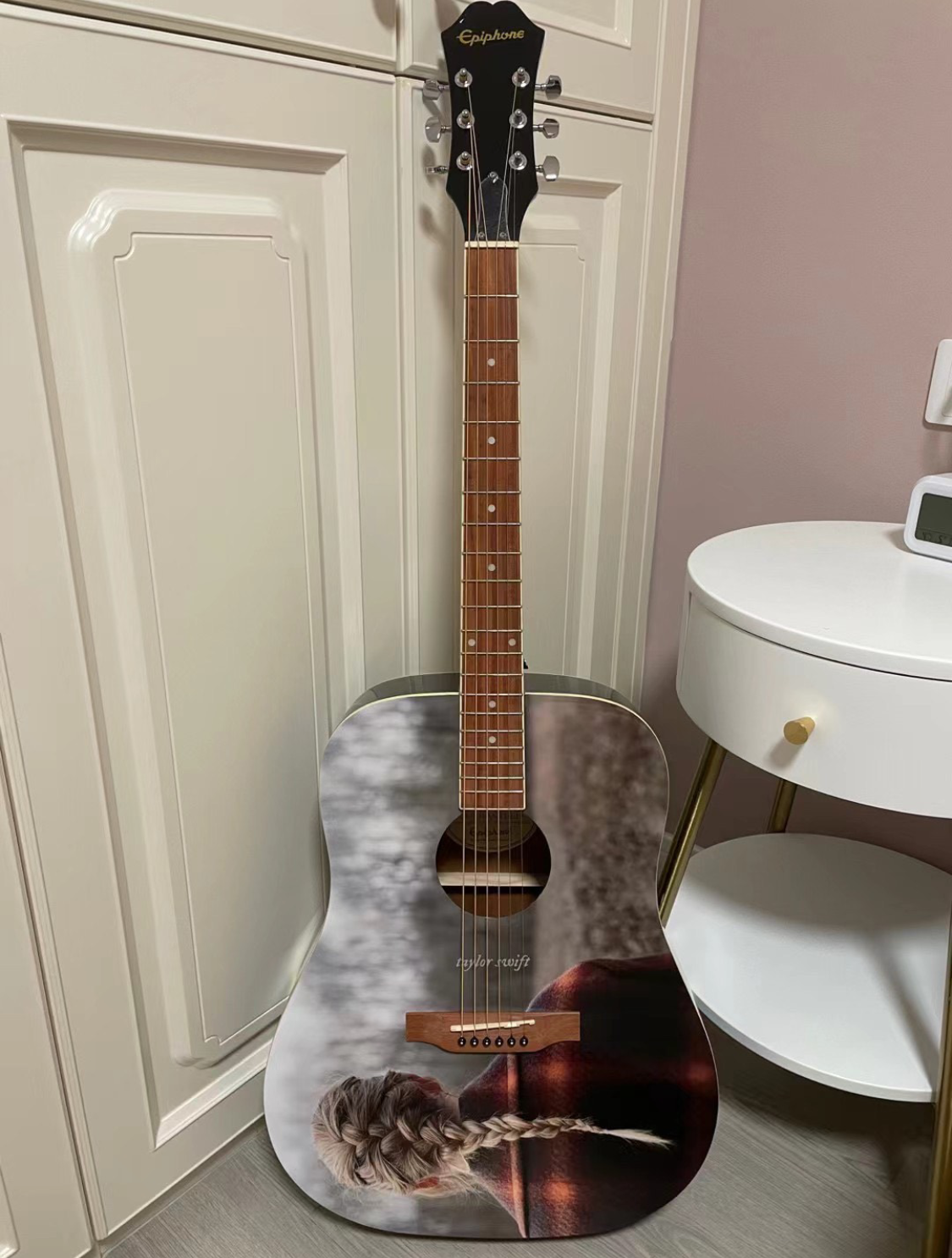 Taylor Swift Evermore Epiphone Guitar Brand New Official Store Purchase