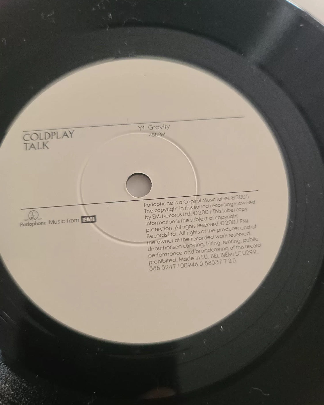 Coldplay 1999–2006 7-inch EP black vinyl box set, includes 14 records, played once, near mint condition, collectible European edition.