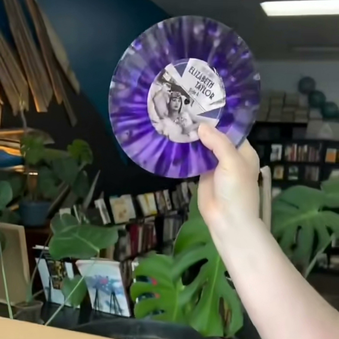 Taylor Swift – Elizabeth Taylor RSD Limited Edition Purple Vinyl Single significant corner damage