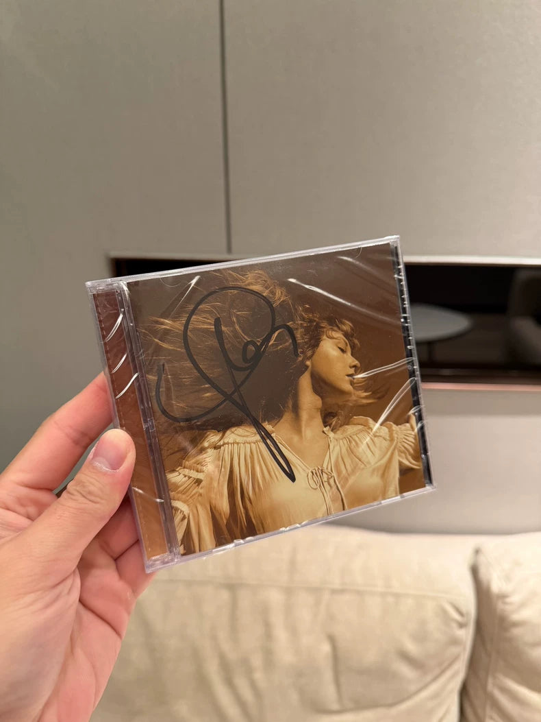 Taylor Swift – Fearless (Taylor's Version) Signed CD