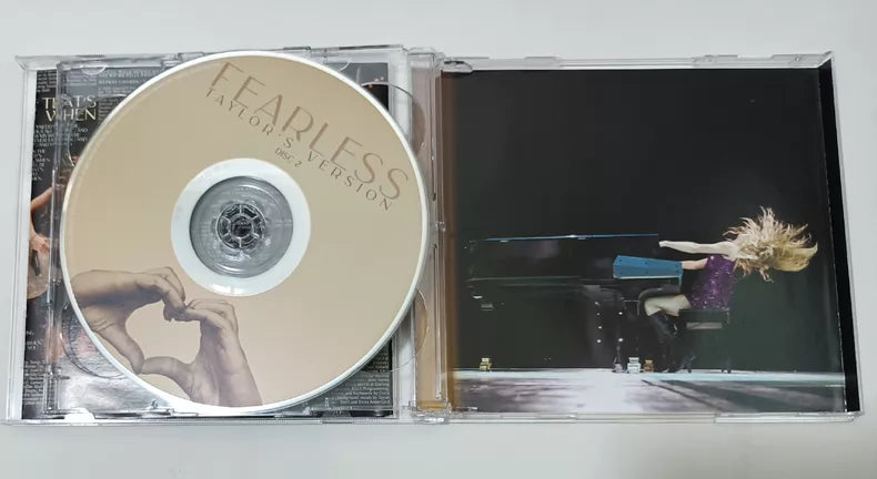 Taylor Swift – Fearless (Taylor's Version) Signed CD
