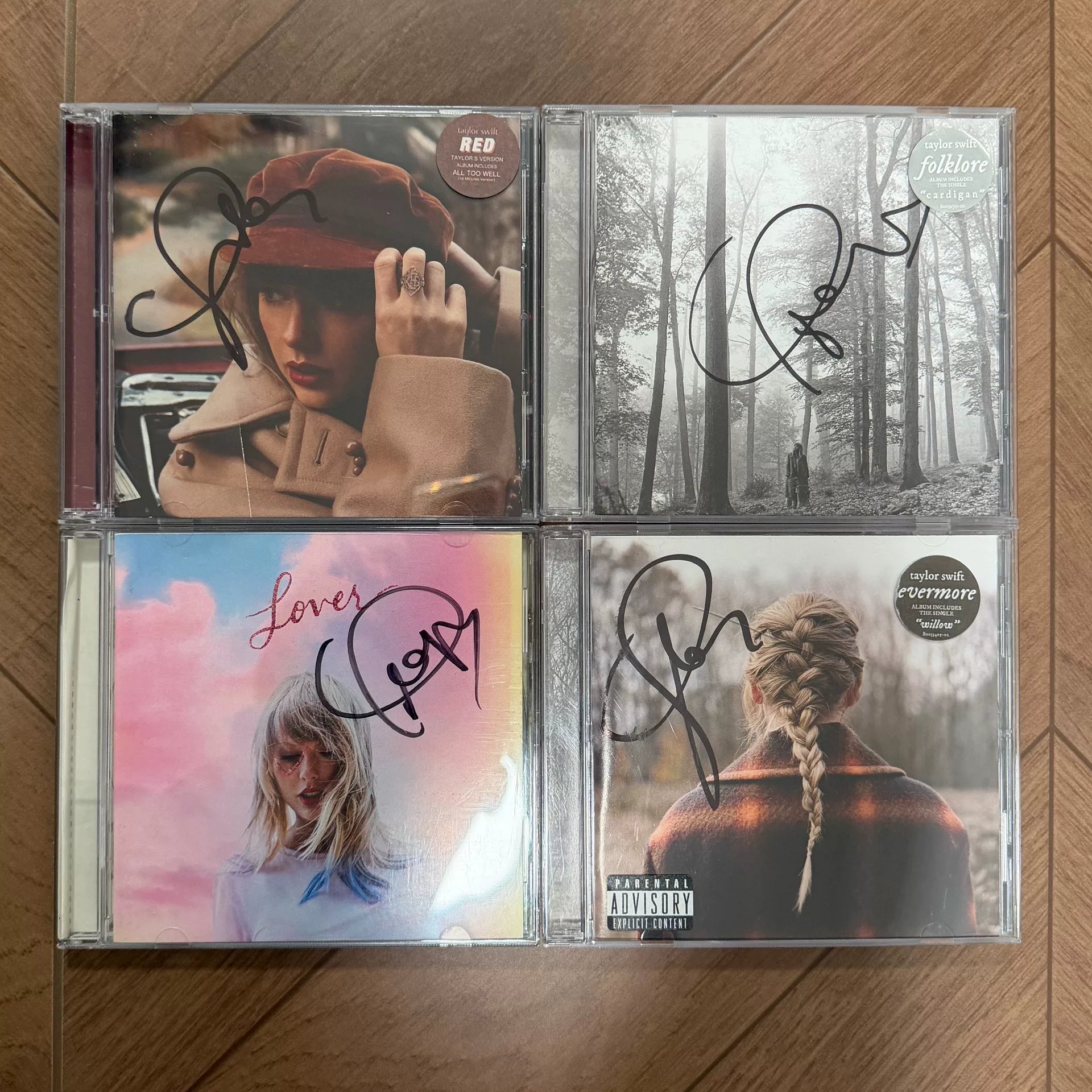 Taylor Swift – Signed CD & Booklet Collector Selection