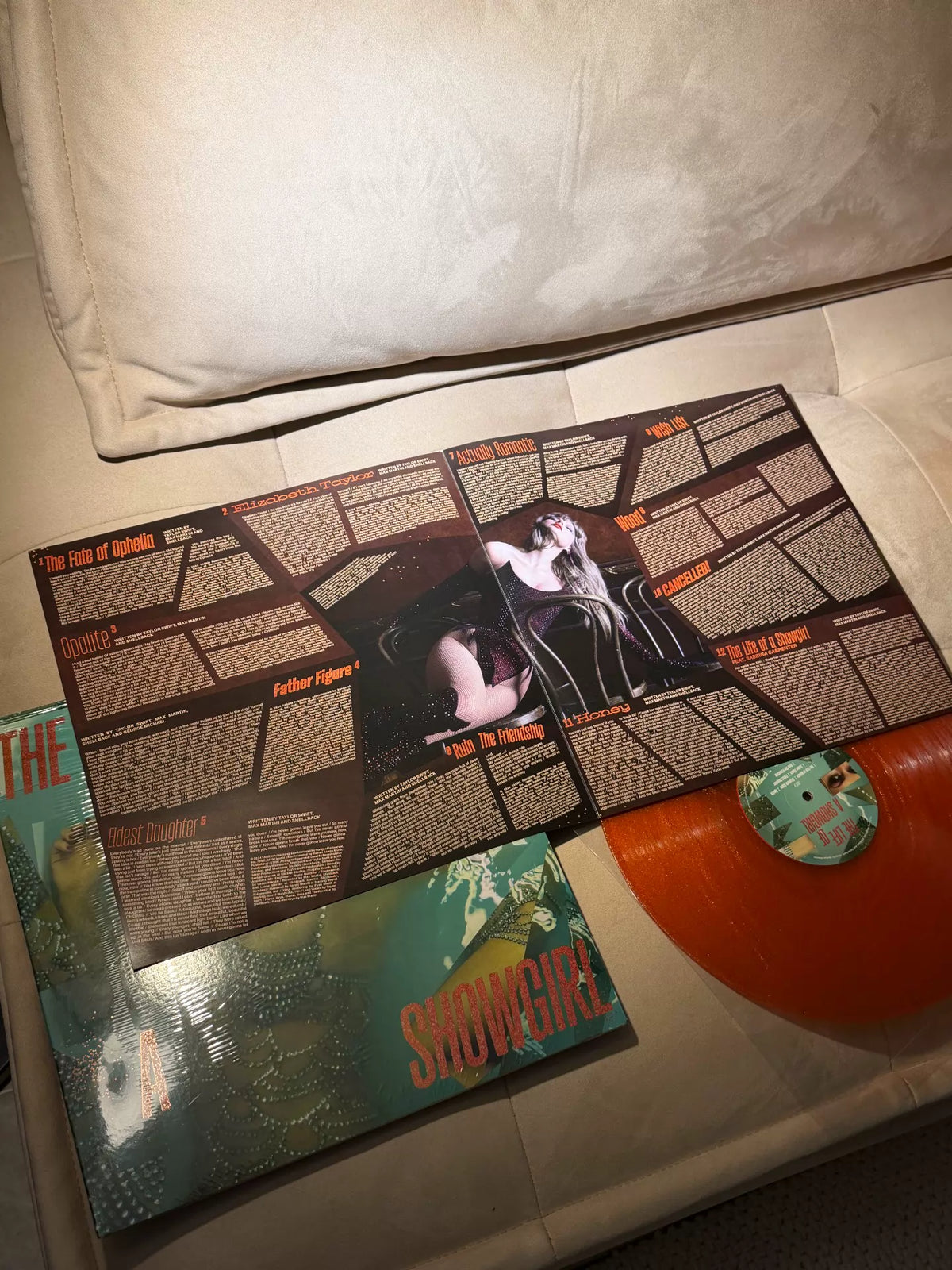 Taylor Swift – The Life of a Showgirl – Orange Vinyl, Opened