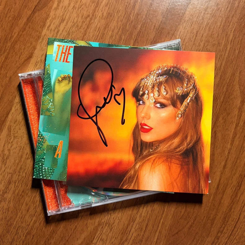 Taylor Swift – The Life of a Showgirl Signed CD Version 1 with Sticker — Default Title