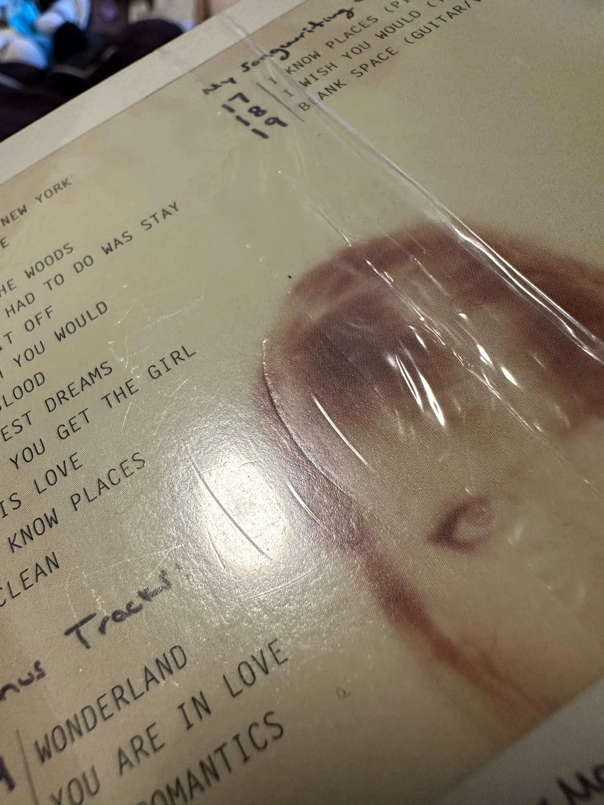 Taylor Swift – 1989 – US Target Deluxe CD, Rear Scratch – actual item photograph 3