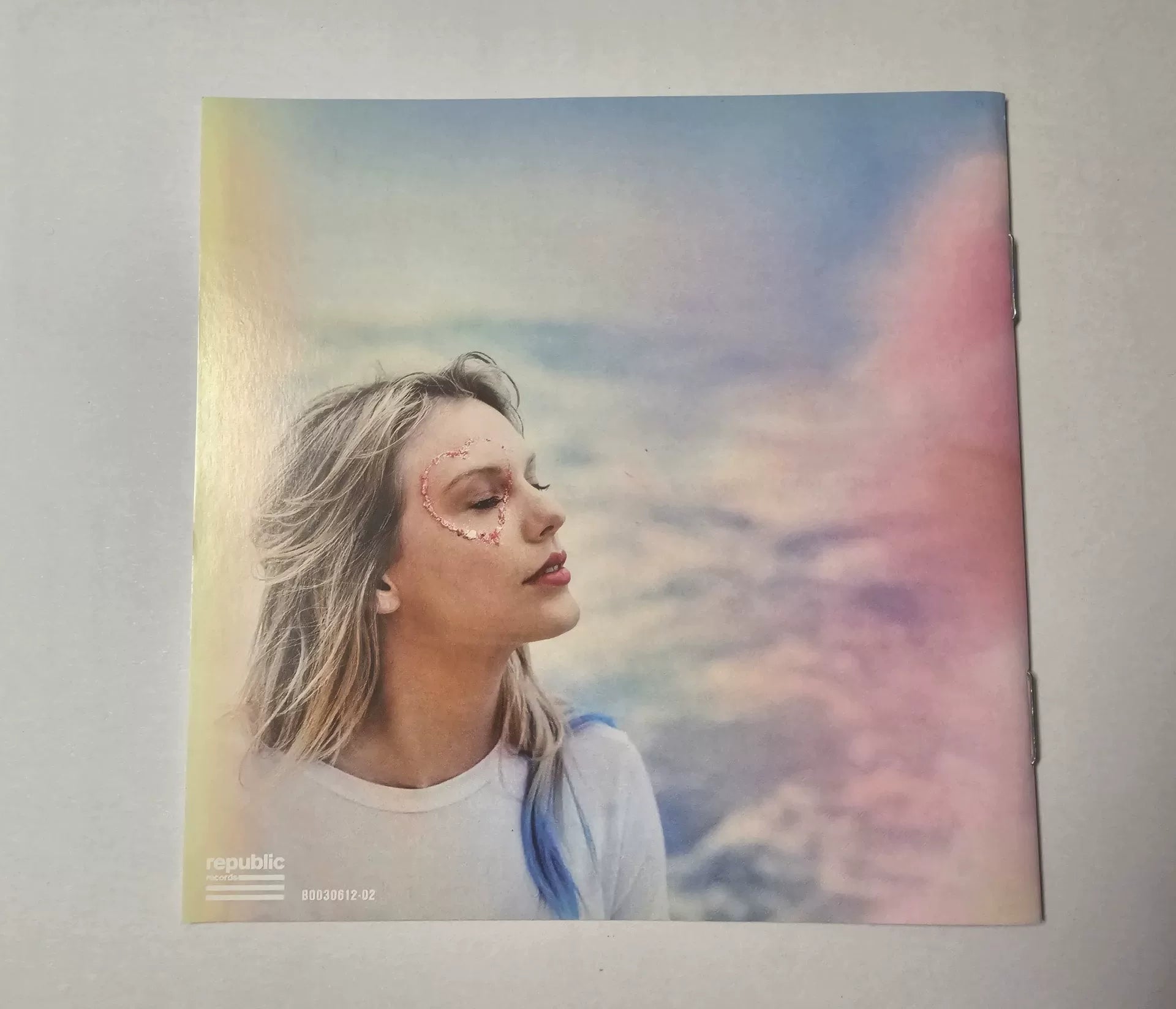 Taylor Swift – Lover Signed Album Booklet