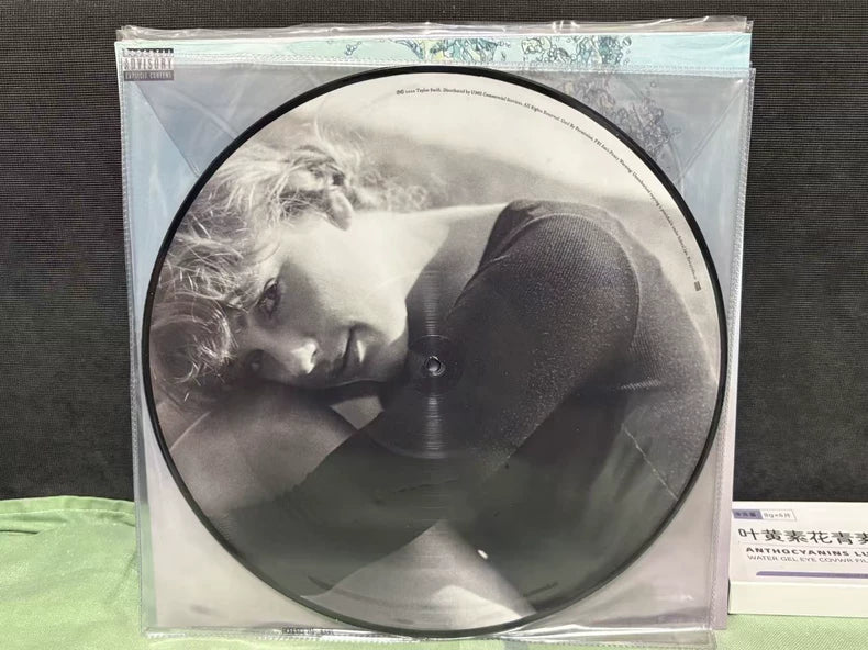 Taylor Swift – Cardigan – 12-Inch Picture Disc
