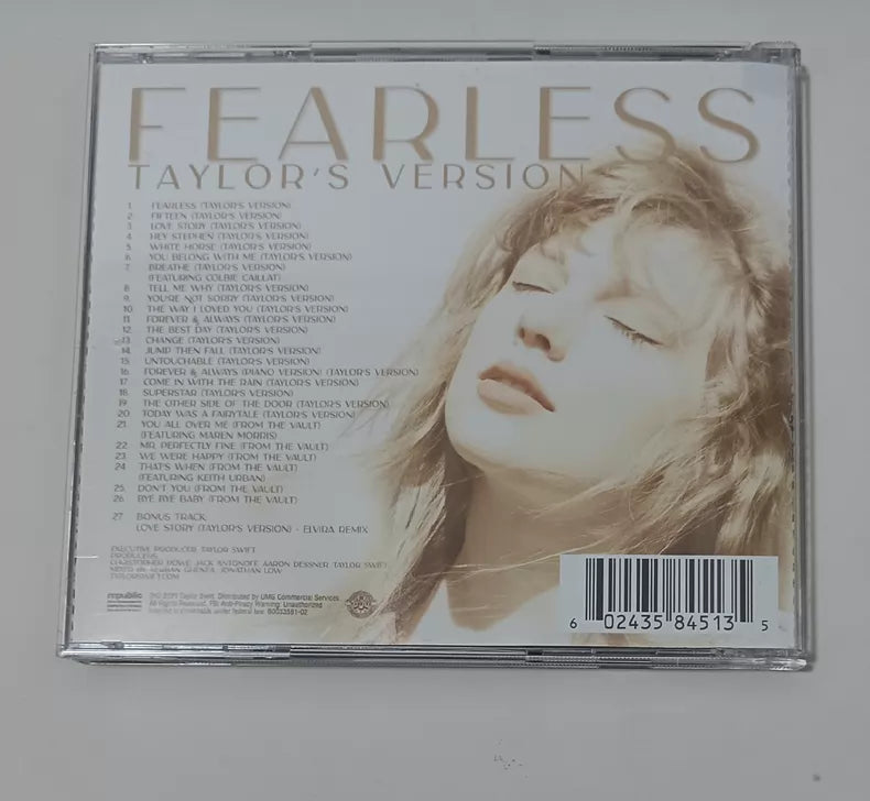 Taylor Swift – Fearless (Taylor's Version) Signed CD
