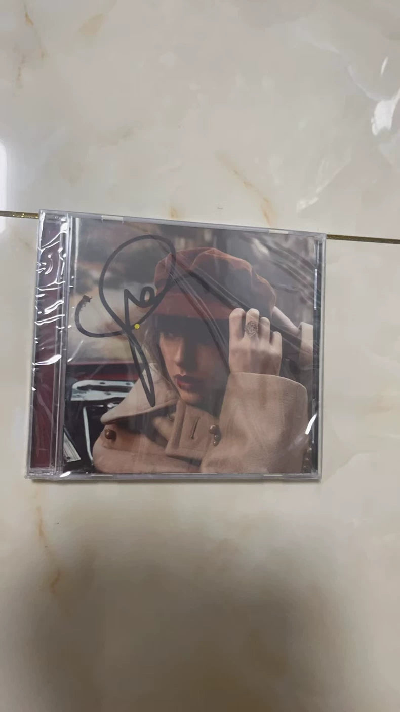 Taylor Swift – Red (Taylor’s Version) – Signed CD – Sealed