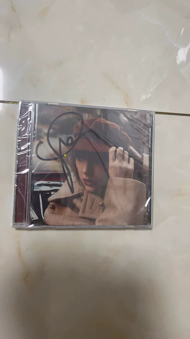 Taylor Swift – Red (Taylor’s Version) – Signed CD – Sealed