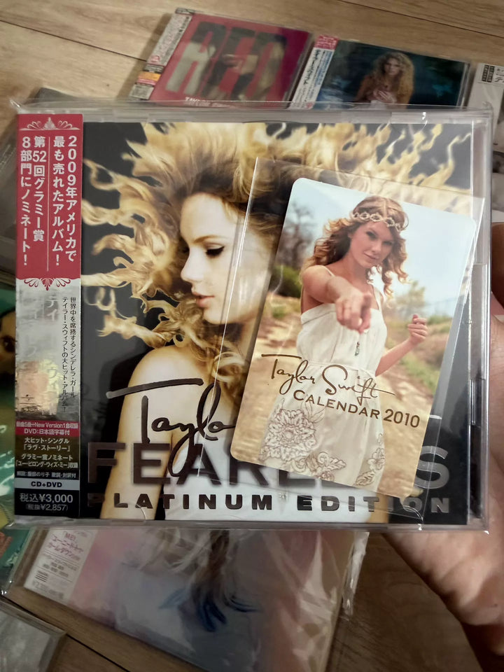 Taylor Swift – Fearless Platinum Edition – Japanese CD + DVD with Calendar Card