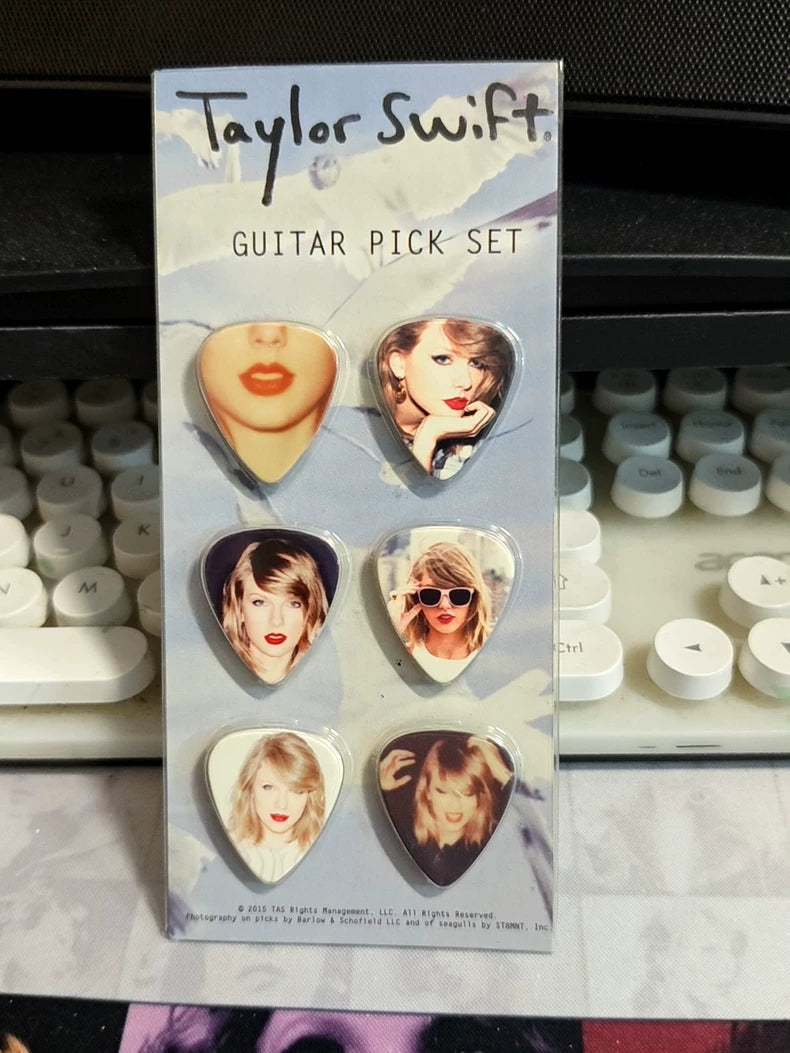 Taylor Swift 1989 Tour Official Guitar Pick Set of 6