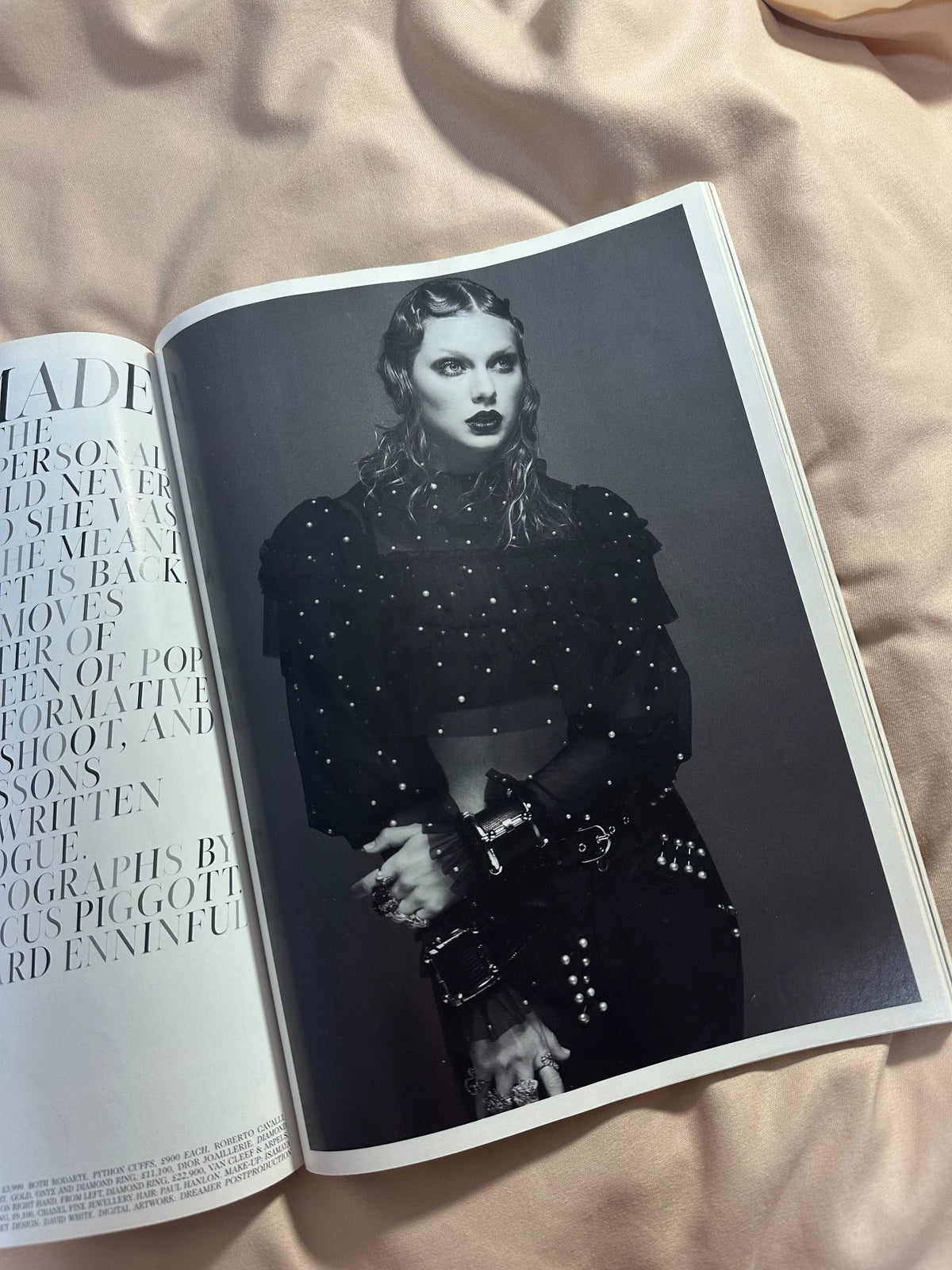 Taylor Swift – Vogue Magazine, Taylor Swift Cover and Photo Feature – photo 5