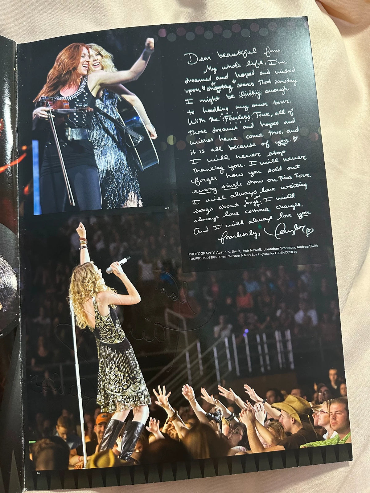 Taylor Swift – Fearless Tour 2009/2010 Programme – photo 5