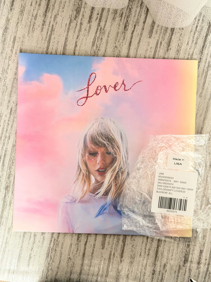 Taylor Swift – Lover – Urban Outfitters Black Vinyl 2LP