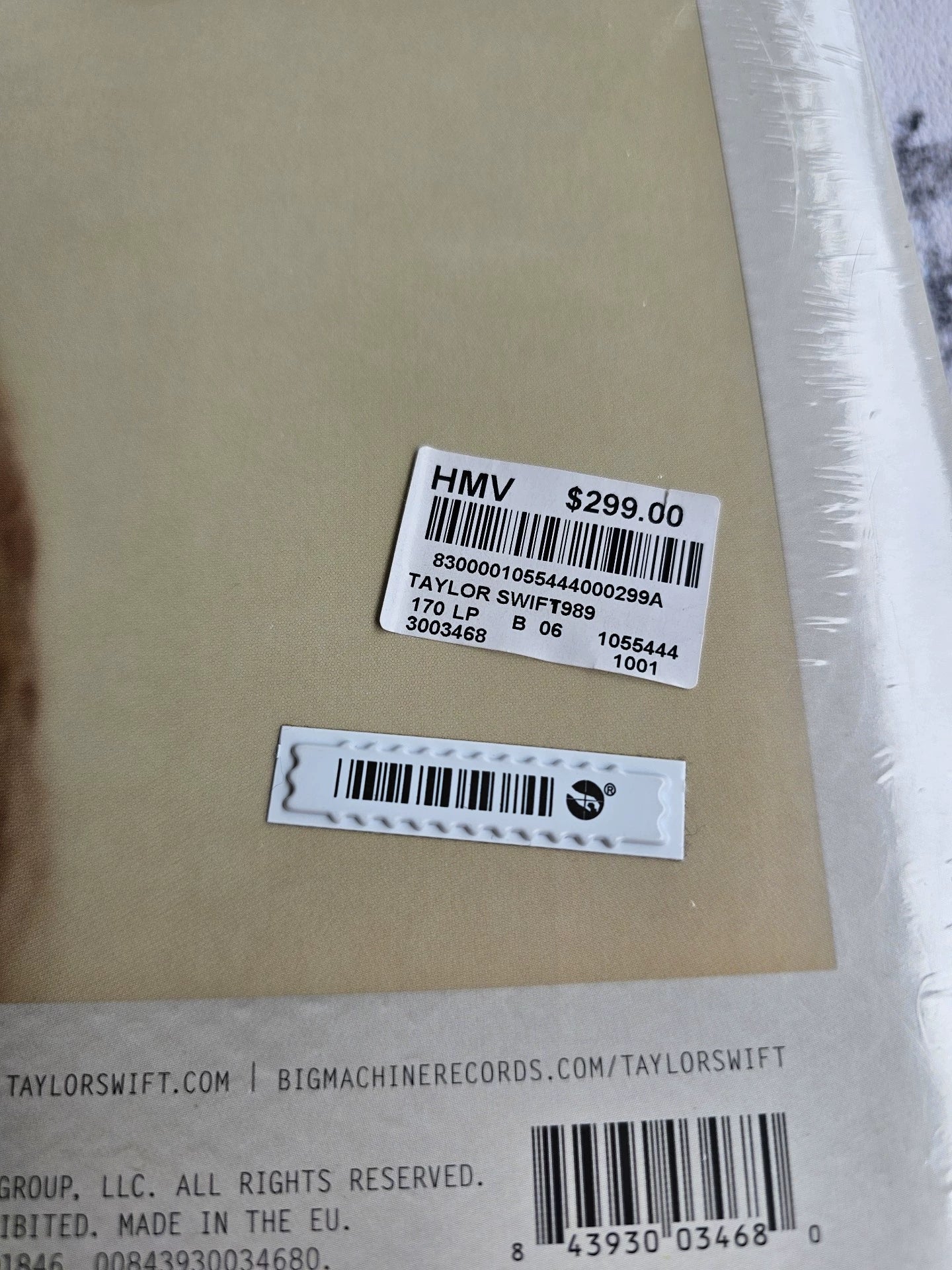 Taylor Swift 1989 RSD EU corner detail