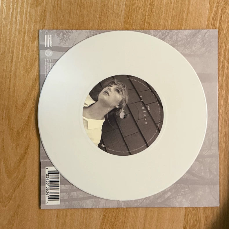 Taylor Swift – Cardigan – Cabin in Candlelight – White 7-Inch Vinyl