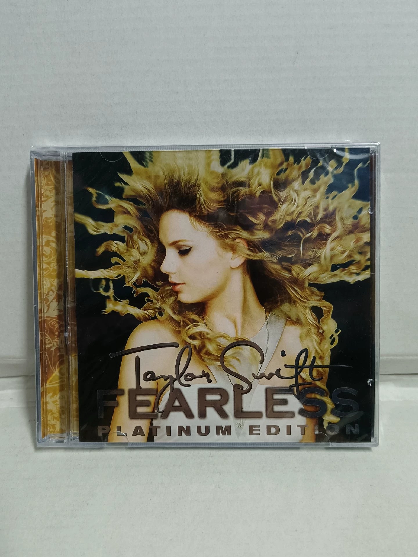 Taylor Swift Fearless – URVC