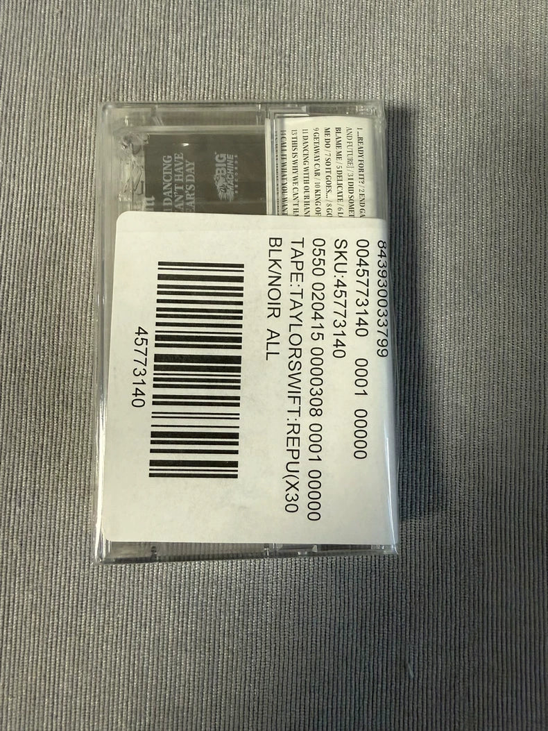 Taylor Swift – Reputation Limited Cassette — detail 2