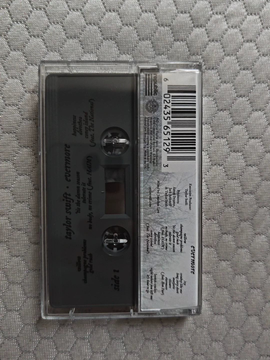Taylor Swift – Evermore – Cassette, Opened – actual item photo 2