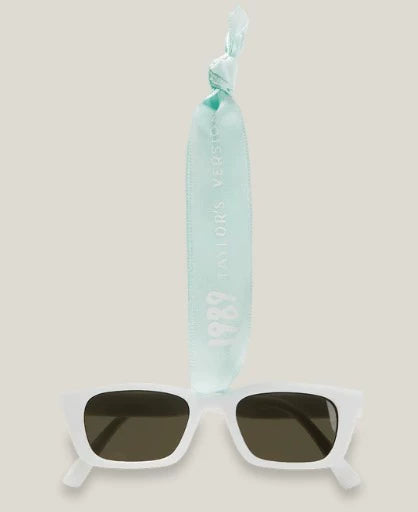 Taylor Swift 1989 sunglasses ornament detail