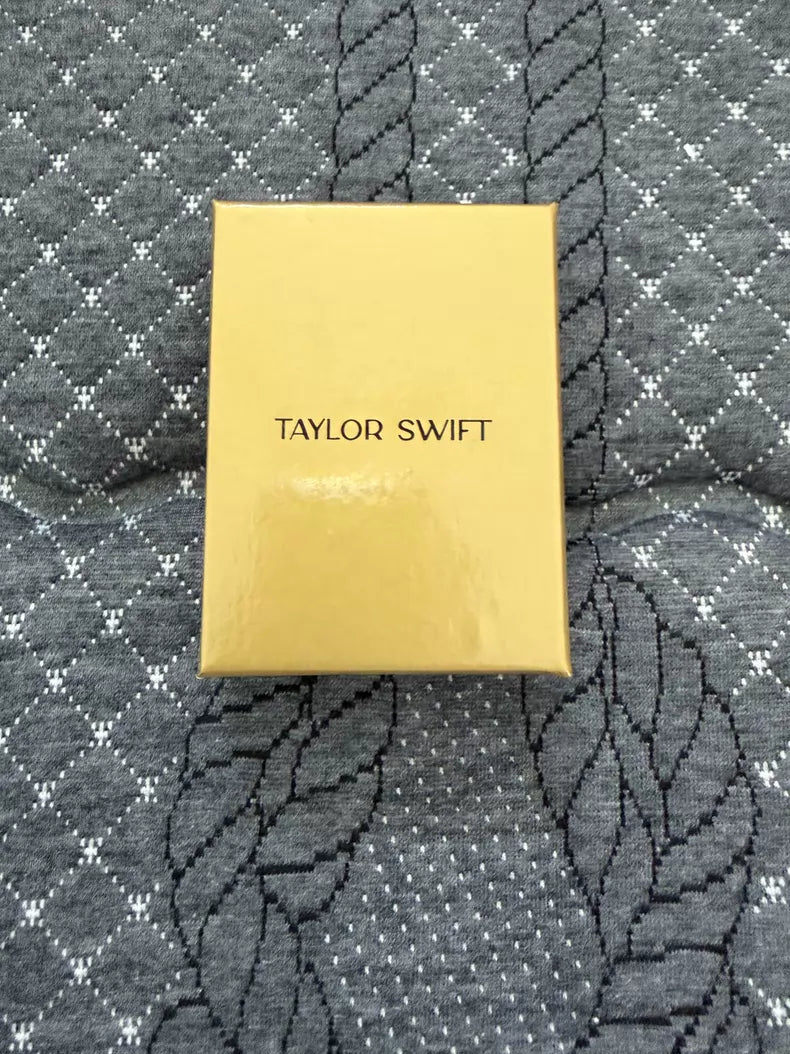 Taylor Swift Fearless official necklace