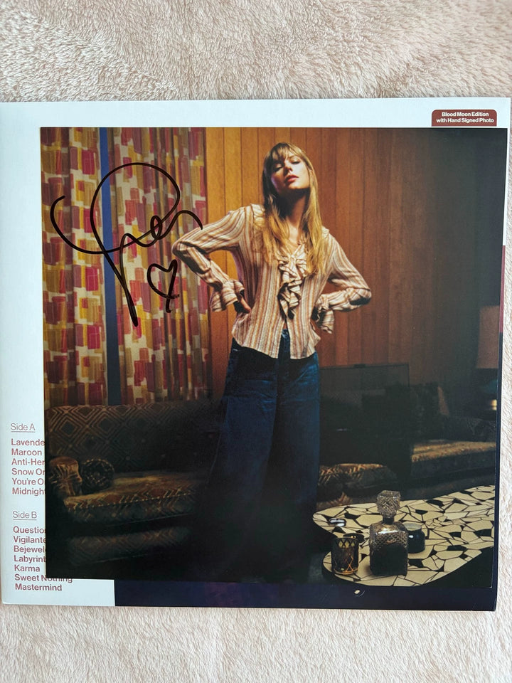 Taylor Swift – Midnights Blood Moon, Seller-Listed Signed Vinyl with Sleeve Split (LP)