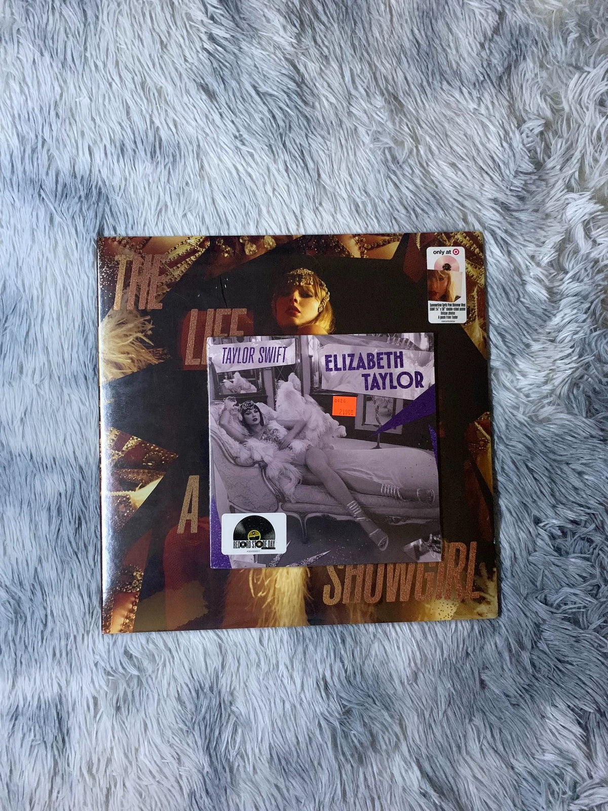 Taylor Swift – The Life of a Showgirl – Target Pink Vinyl with Poster (LP)