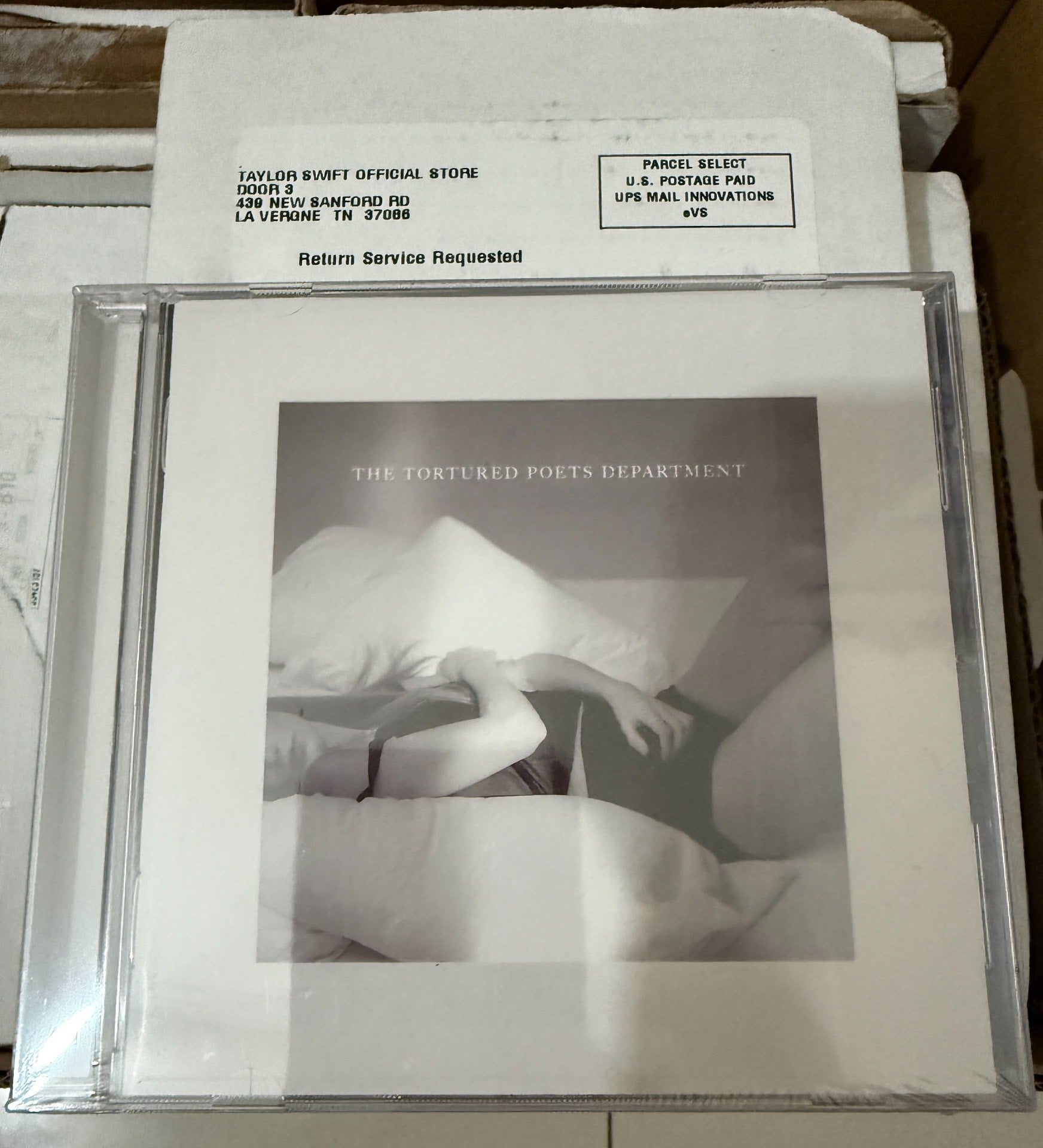 Taylor Swift – The Tortured Poets Department First-Batch Signed CD