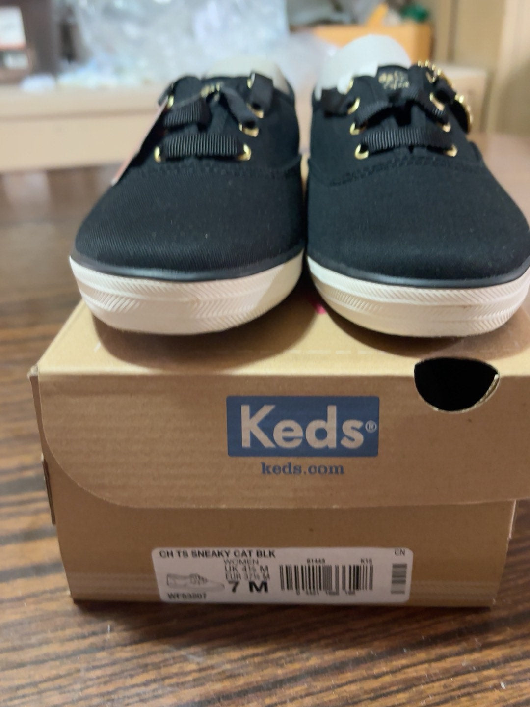 Keds x Taylor Swift – Black Cat Canvas Shoes — detail 2