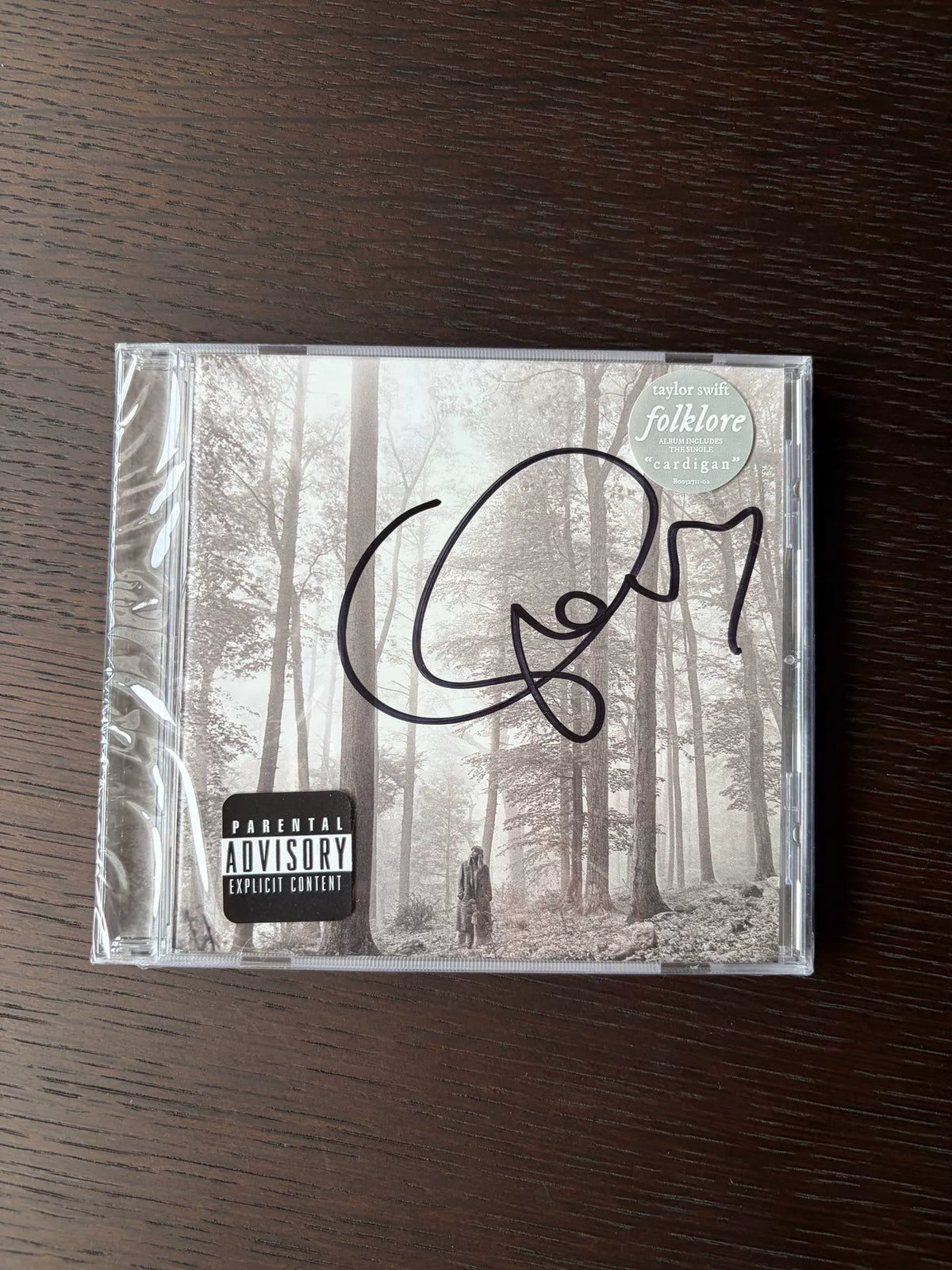 Taylor Swift – Folklore – Signed CD with Heart – actual item photograph 1