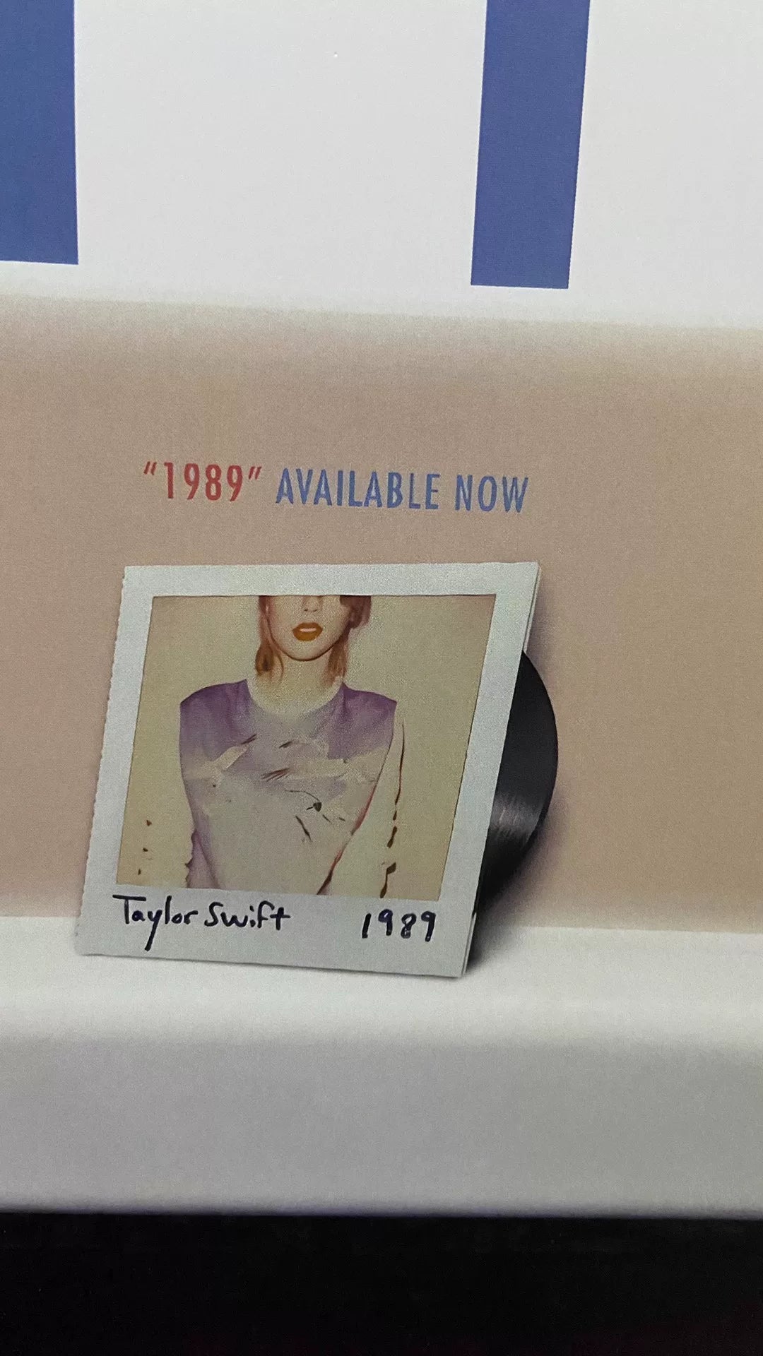 Taylor Swift – The 1989 World Tour – Shanghai 2015 Poster