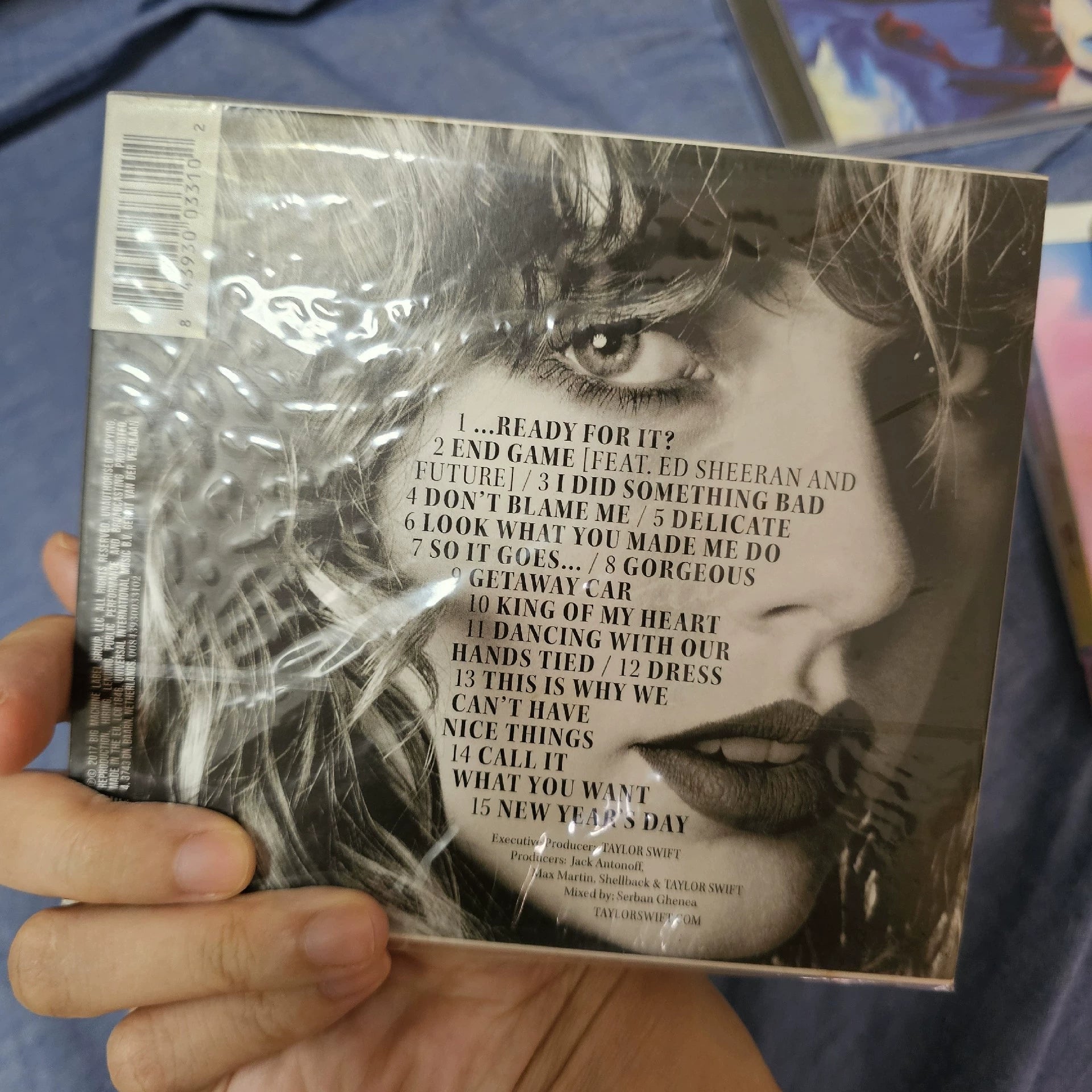 Taylor Swift – Reputation CD Regional Editions — product detail 5