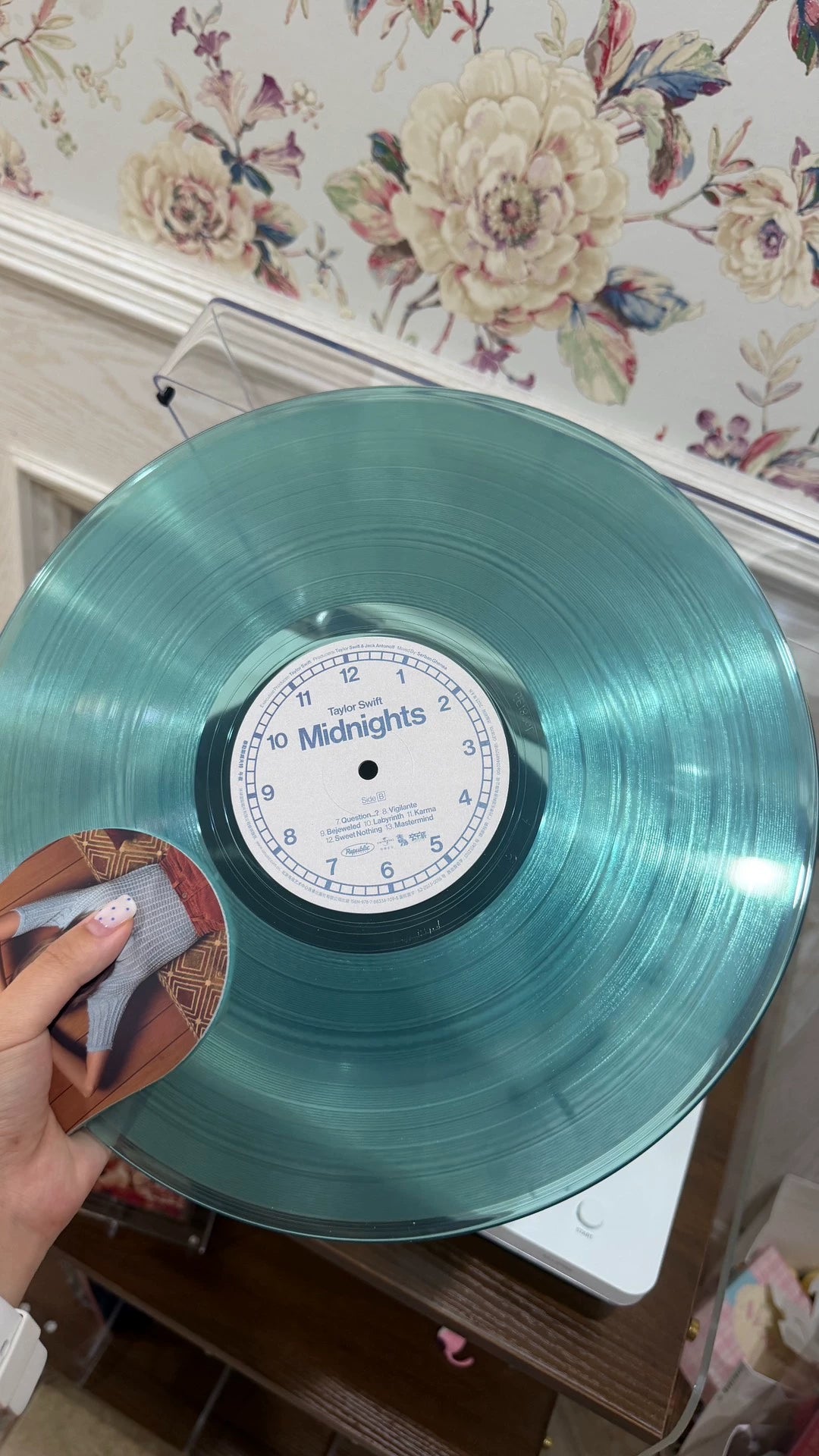 Taylor Swift – Midnights – Moonstone Blue Vinyl LP – Opened – actual item photograph 1