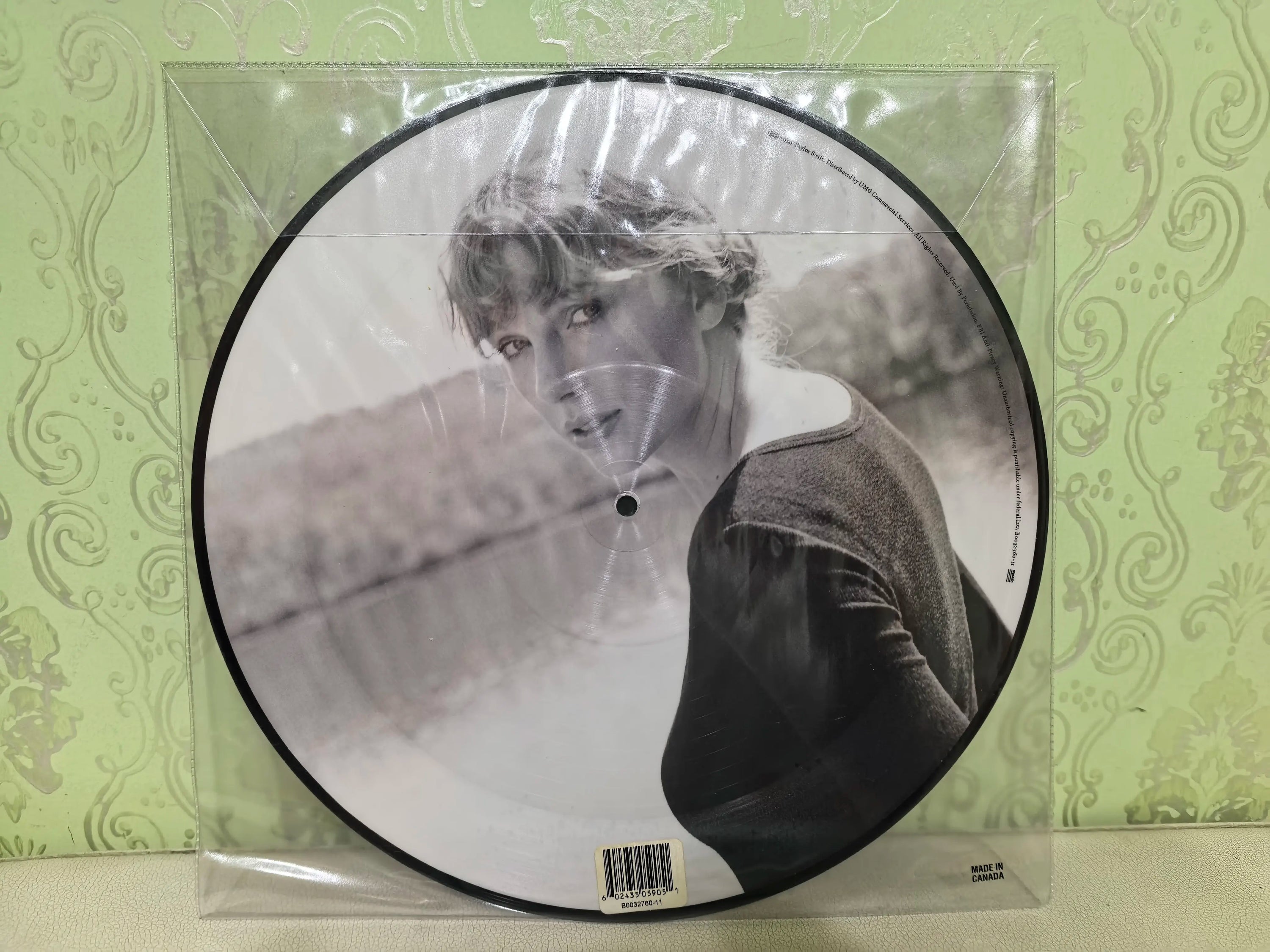 Taylor Swift – cardigan Picture Disc Vinyl