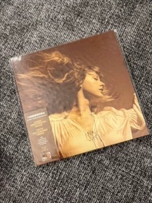 Taylor Swift – Fearless (Taylor's Version) – Gold (3LP)