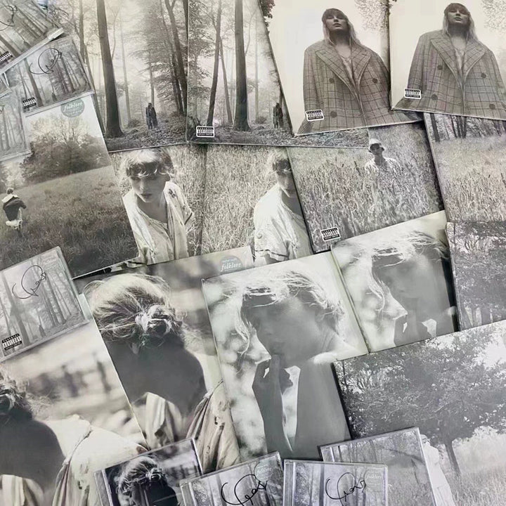 Taylor Swift – Folklore – Eight Vinyl Editions with CDs, Cardigan Singles & Lover Cassette