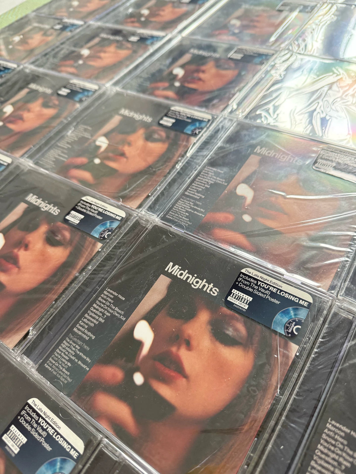 Taylor Swift – Midnights: The Late Night Edition – CD (Cracked Case) – image 3