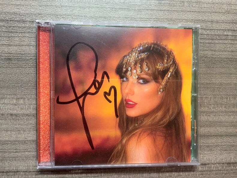 Taylor Swift – The Life of a Showgirl Signed CD Version 1 — Default Title