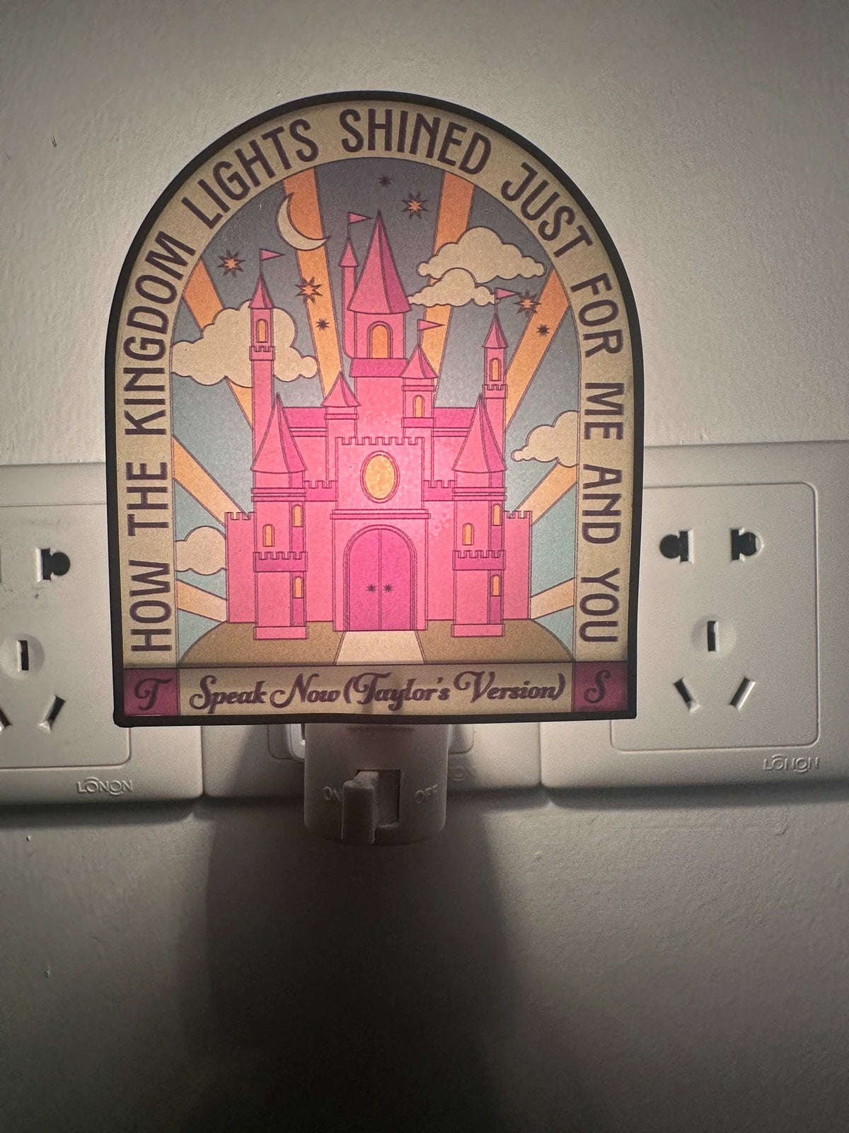 Taylor Swift – Speak Now (Taylor’s Version) Night Light – US Plug
