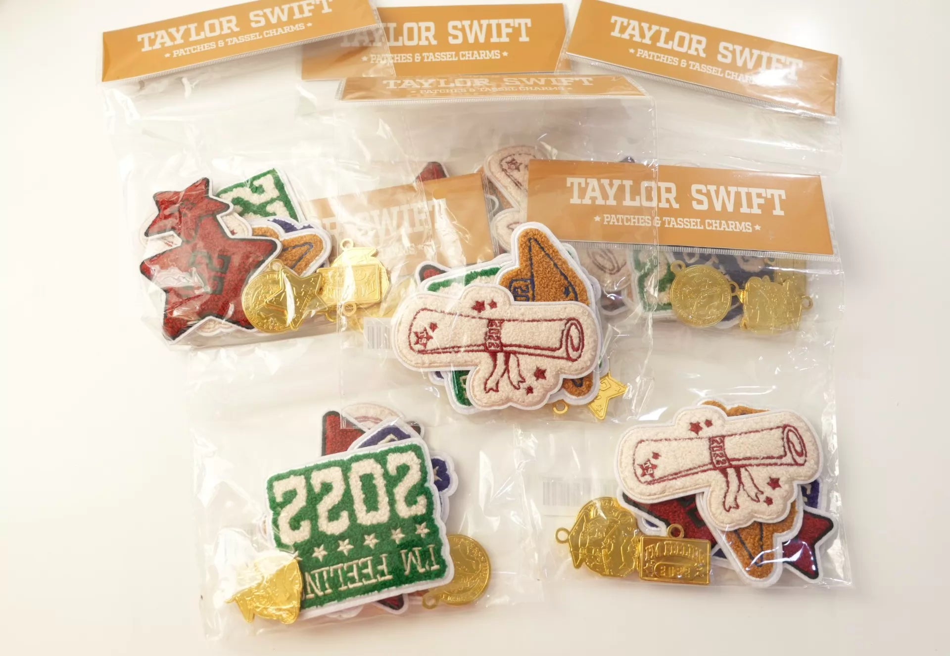 Taylor Swift 2022 graduation patch and metal accessory set