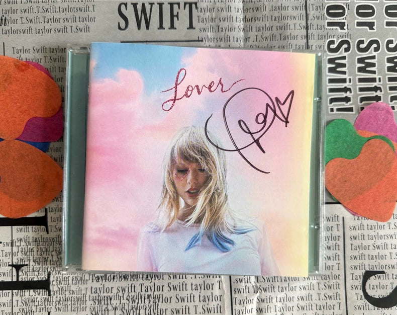 Taylor Swift – Lover Signed CD with Heart
